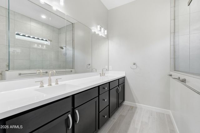 21509 N 59TH Street, Phoenix, AZ 85054