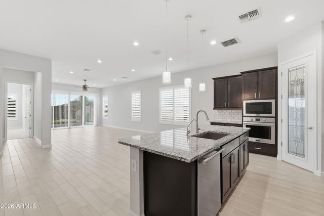 21509 N 59TH Street, Phoenix, AZ 85054