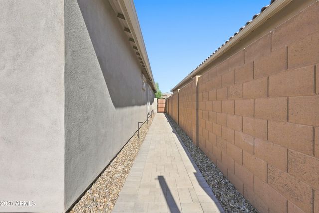 21509 N 59TH Street, Phoenix, AZ 85054