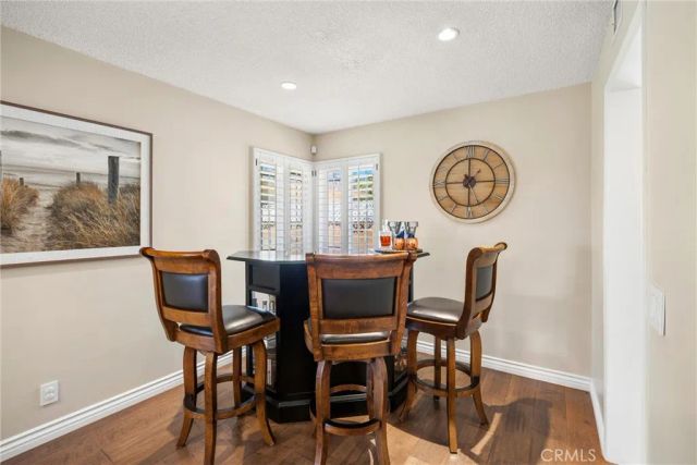 1523 Columbine Way, Upland, CA 91786