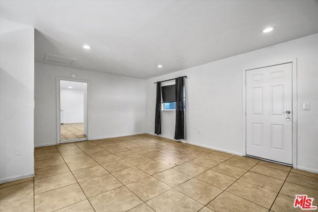 13110 Pinney Street, Pacoima (los Angeles), CA 91331