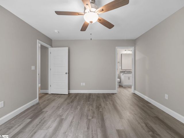 1075 E Prince Road, Landrum, SC 29356