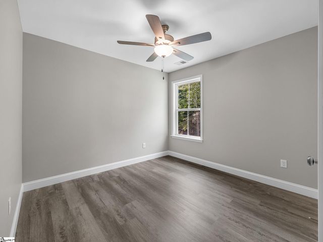 1075 E Prince Road, Landrum, SC 29356