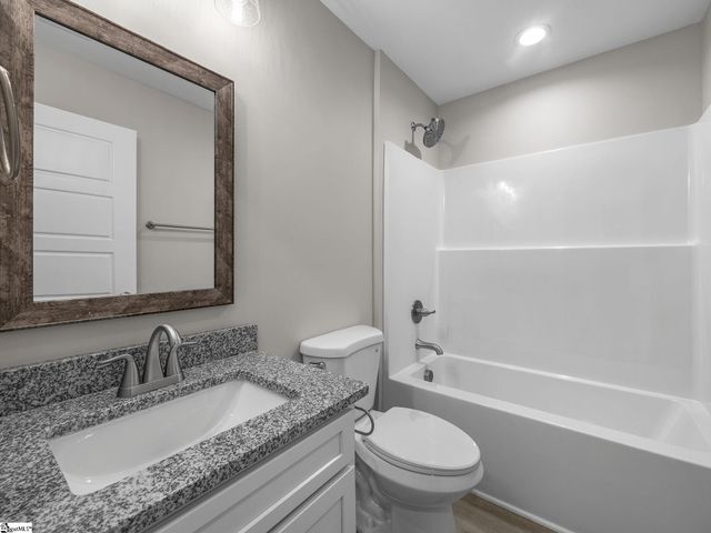 1075 E Prince Road, Landrum, SC 29356