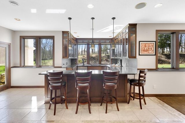 9401 Elm Court, Prior Lake, MN 55372