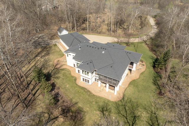 9401 Elm Court, Prior Lake, MN 55372