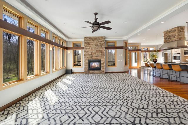 9401 Elm Court, Prior Lake, MN 55372