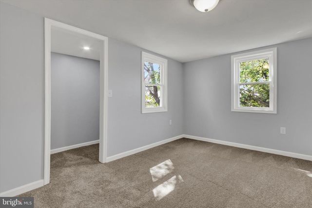 308 AVENUE Q, Columbia, PA 17512