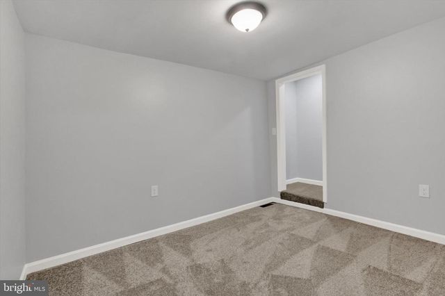308 AVENUE Q, Columbia, PA 17512