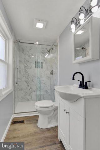 308 AVENUE Q, Columbia, PA 17512