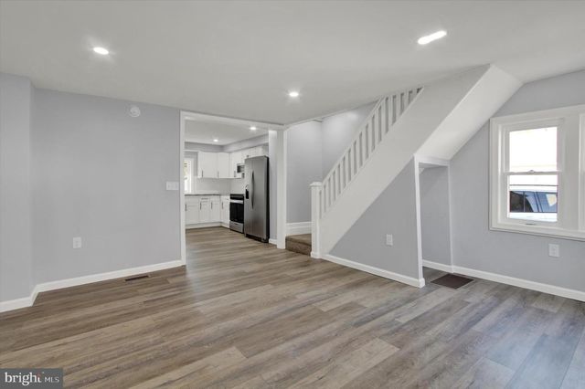308 AVENUE Q, Columbia, PA 17512
