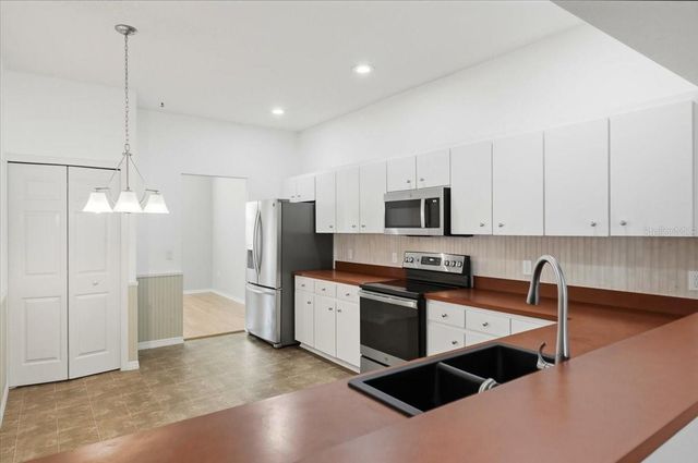 7517 JESSAMINE DRIVE, Lakeland, FL 33810