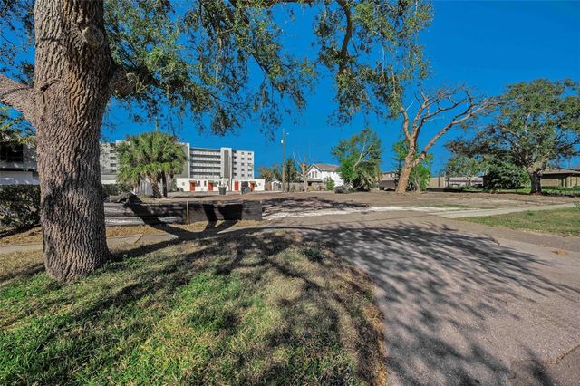 7301 1ST AVENUE S, St Petersburg, FL 33707