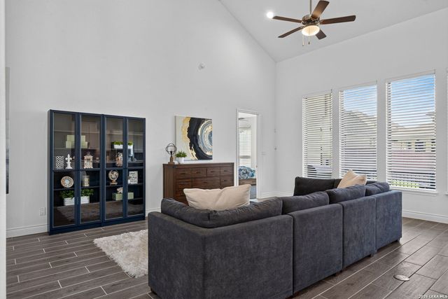 9007 Raven Pointe, San Antonio, TX 78255