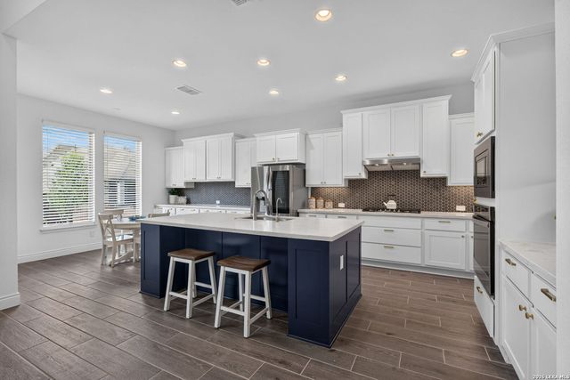 9007 Raven Pointe, San Antonio, TX 78255