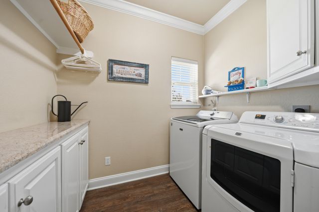 883 N Speegleville Road, Woodway, TX 76712