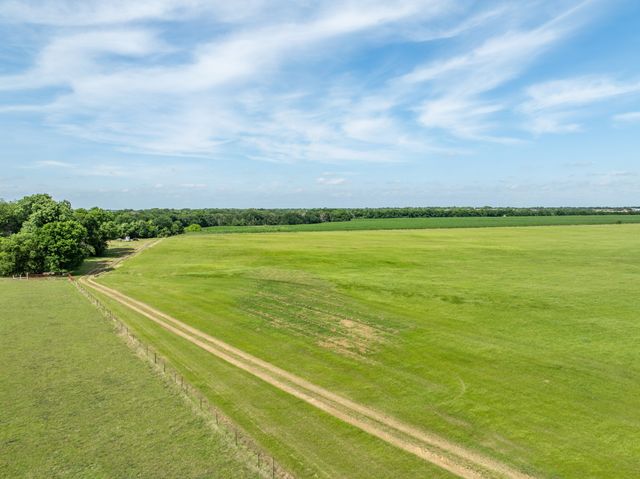 883 N Speegleville Road, Woodway, TX 76712
