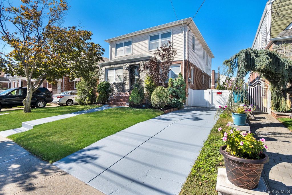 149-34 Lefferts Boulevard, South Ozone Park, NY 11420 — exterior