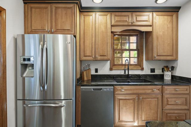 2205 E Washington Avenue, Madison, WI 53704