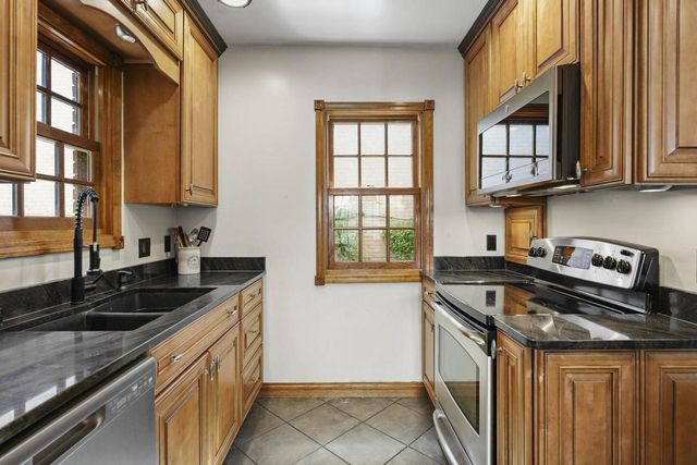 2205 E Washington Avenue, Madison, WI 53704