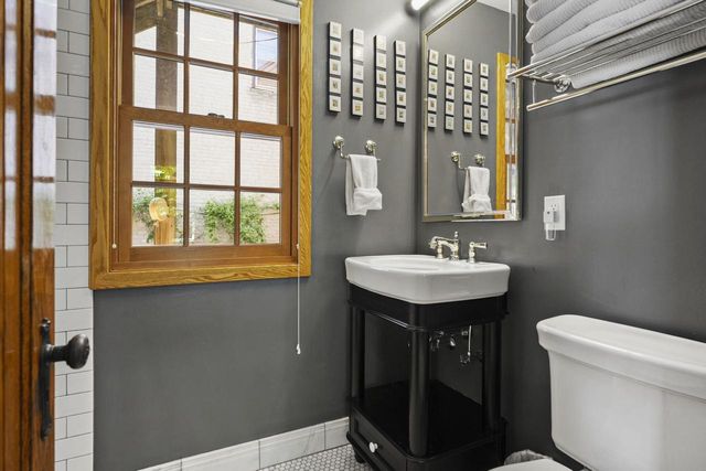 2205 E Washington Avenue, Madison, WI 53704