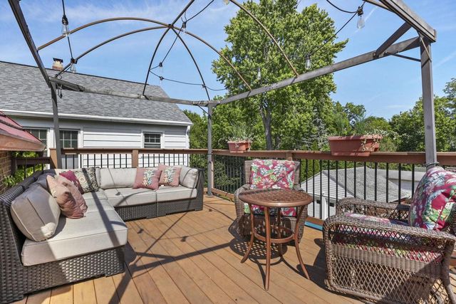 2205 E Washington Avenue, Madison, WI 53704