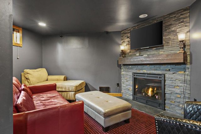 2205 E Washington Avenue, Madison, WI 53704