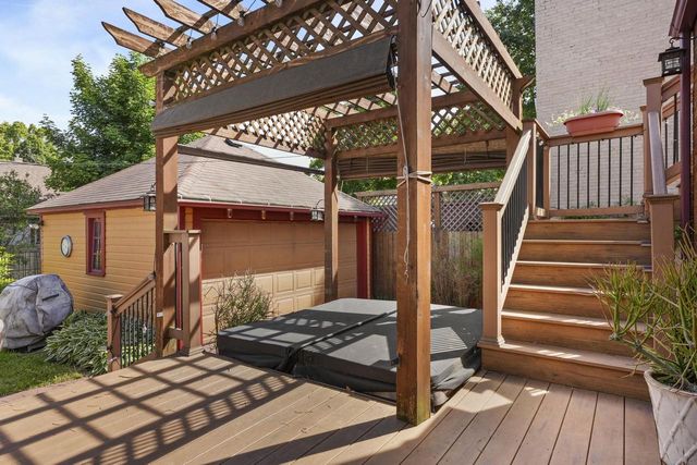 2205 E Washington Avenue, Madison, WI 53704