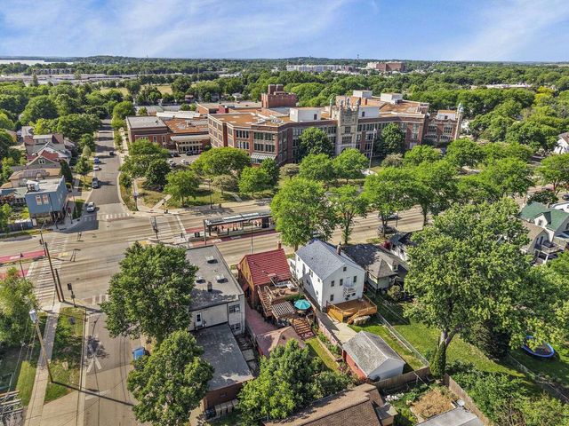 2205 E Washington Avenue, Madison, WI 53704