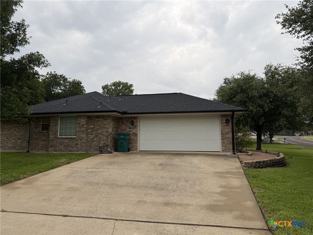 621 S Roy Reynolds Drive, Harker Heights, TX 76548