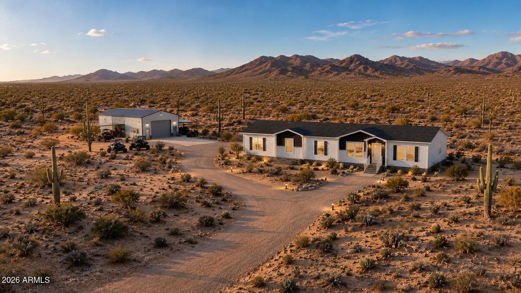 0 xxx --, Tonopah, AZ 85354