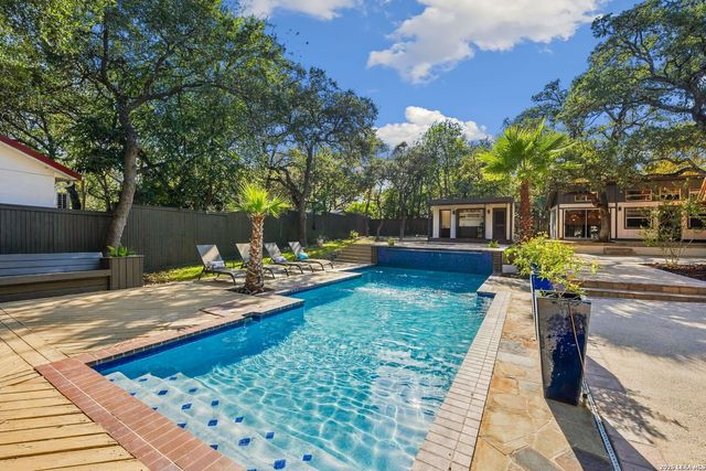 6 SLEEPY COVE ST, San Antonio, TX 78230