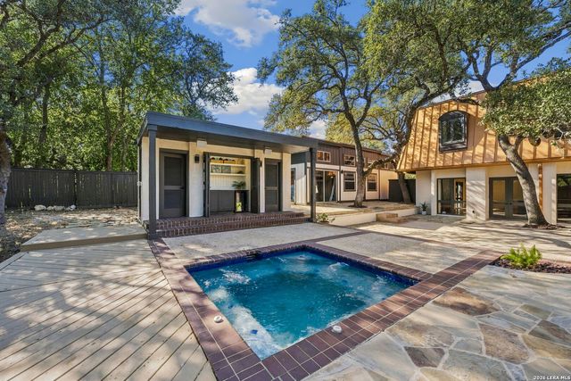 6 SLEEPY COVE ST, San Antonio, TX 78230