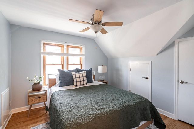 8356 Currie AVENUE, Wauwatosa, WI 53213