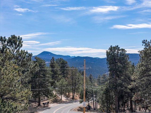 3886 Ponderosa Dr, Evergreen, CO 80439