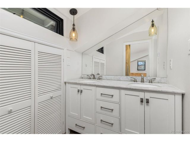 3886 Ponderosa Dr, Evergreen, CO 80439