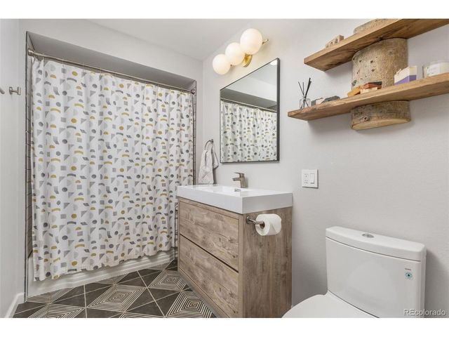 3886 Ponderosa Dr, Evergreen, CO 80439