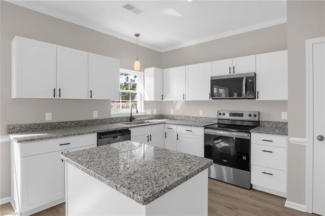 2105 Burton Run Road, High Point, NC 27262