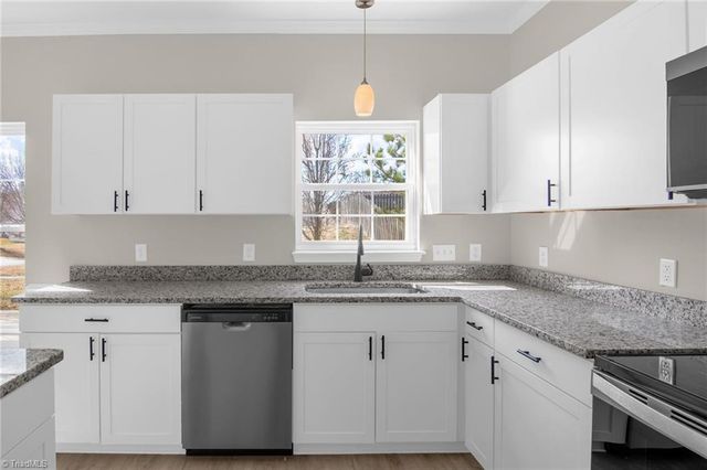 2105 Burton Run Road, High Point, NC 27262