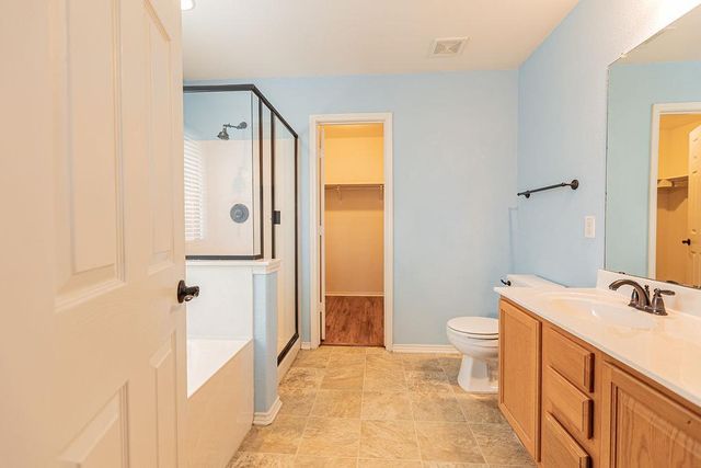 2019 Woodway DR, Leander, TX 78641