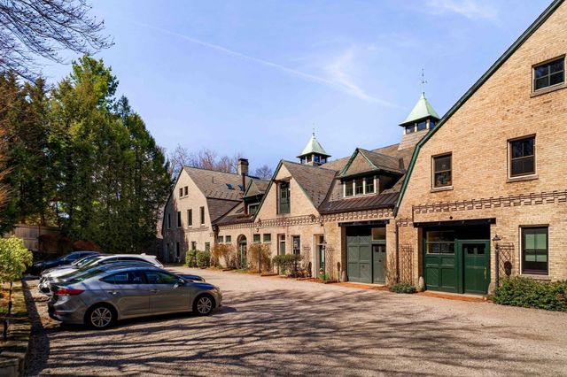 103 Bellevue St 4, Newton, MA 02458