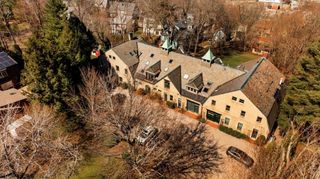 103 Bellevue St 4, Newton, MA 02458
