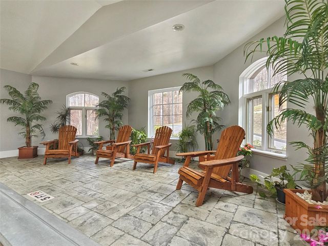 32 Finlaystone Trace, Waynesville, NC 28786