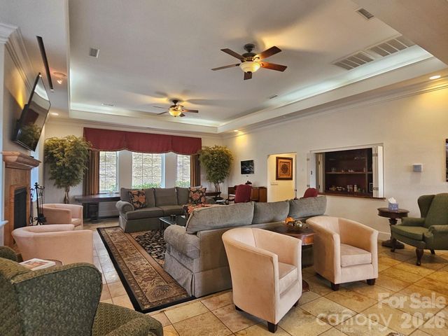 32 Finlaystone Trace, Waynesville, NC 28786