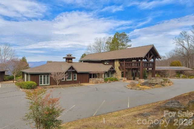 32 Finlaystone Trace, Waynesville, NC 28786