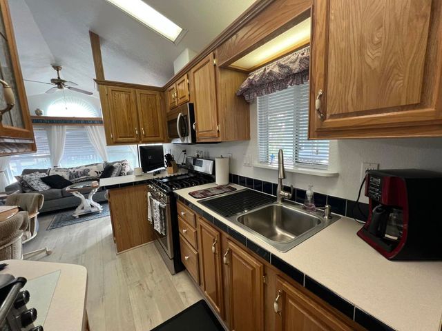 74711 Dillon Road 853, Desert Hot Springs, CA 92241