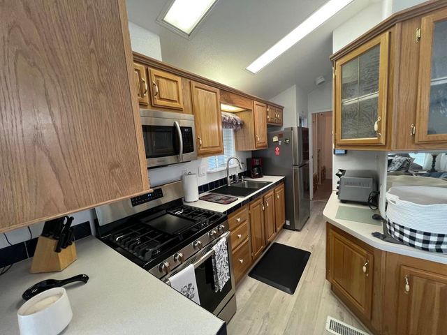 74711 Dillon Road 853, Desert Hot Springs, CA 92241