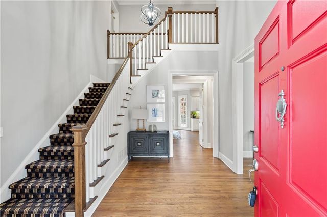 2181 Mckinley NW Road, Atlanta, GA 30318