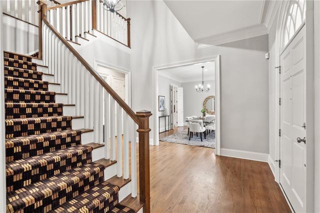 2181 Mckinley NW Road, Atlanta, GA 30318