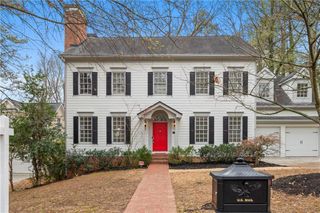 2181 Mckinley NW Road, Atlanta, GA 30318